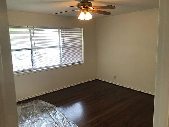 4th image of 10405 Longmeadow Dr