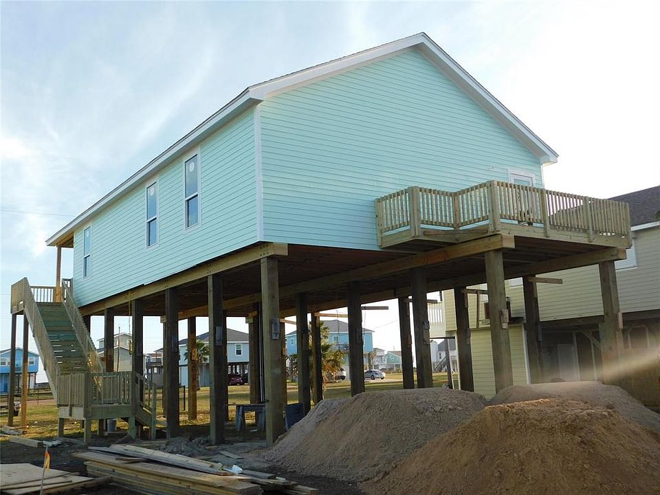 1st image of 23111 Fresca St