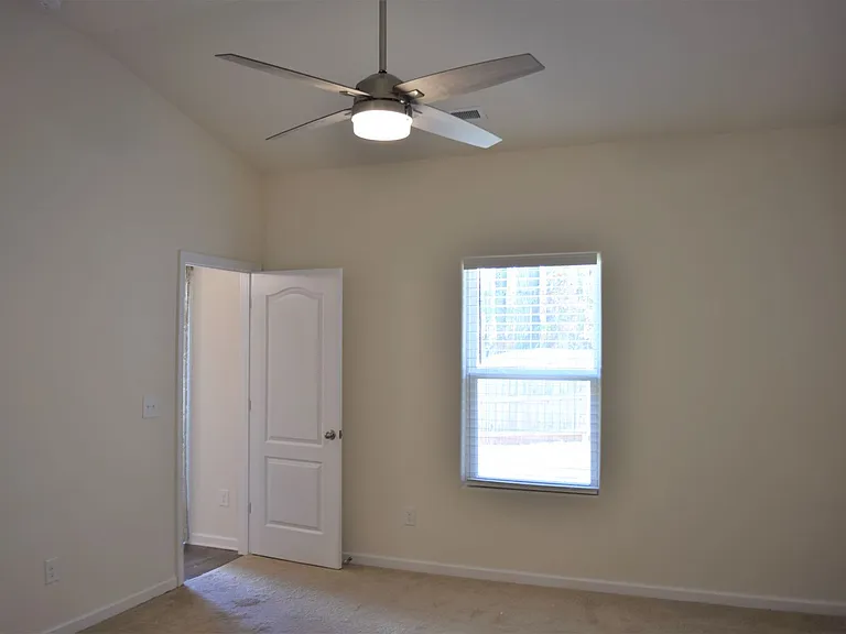 8628 Ballard Hills Ct — Photo 9