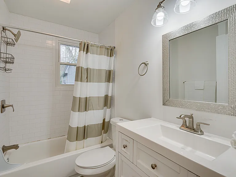 6473 Thunderbird Dr — Photo 15