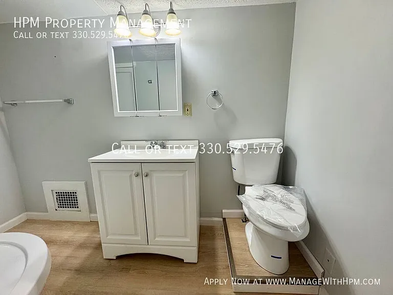 612 Guy St NW — Photo 16