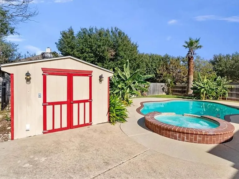 1408 River Birch Way — Photo 15