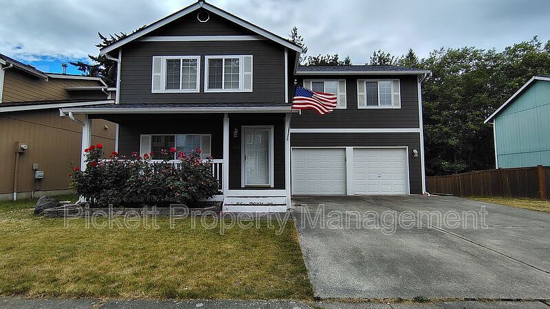 1st image of 1108 NE Beaumont Ln
