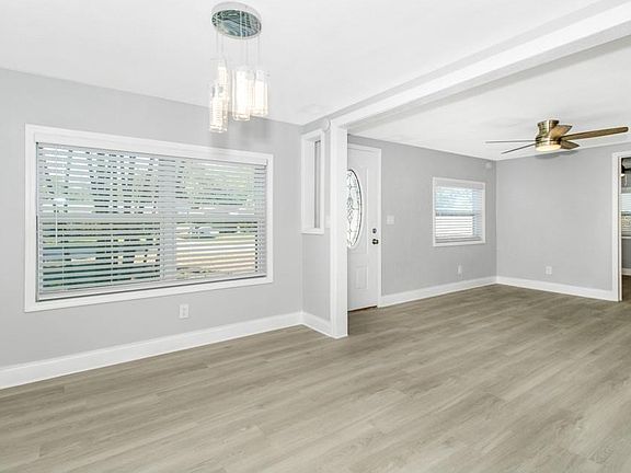 4th image of 5401 43RD TERRACE N