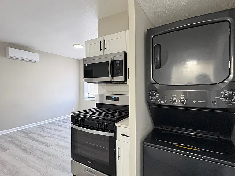 Meridian Living II — Photo 67