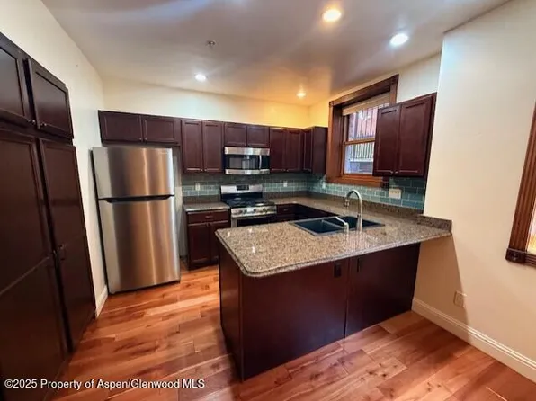 805 Blake Ave APT 1, Glenwood Springs, CO 81601