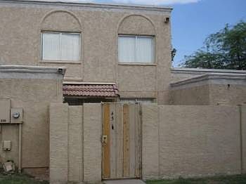 3rd image of 4513 E Pueblo Ave