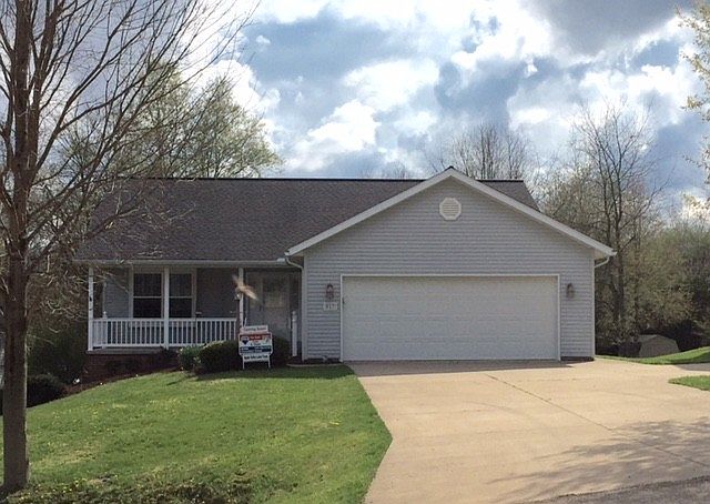 1st image of 527 Baldwin Dr