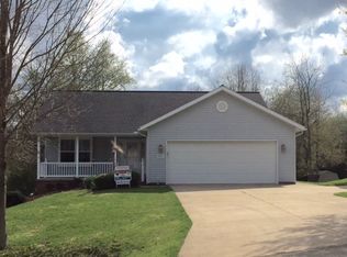 527 Baldwin Dr, Howard, OH 43028
