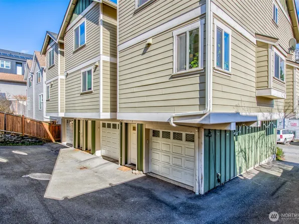 12314 33rd Avenue NE #C, Seattle, WA 98125