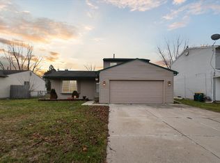 28853 Leroy St, Romulus, MI 48174