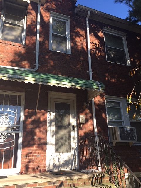 2nd image of 2033 E 27th St