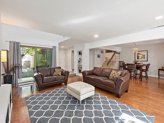 4th image of 1636 Marconi Way