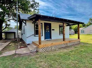508 N Ash St, Ponca City, OK 74601