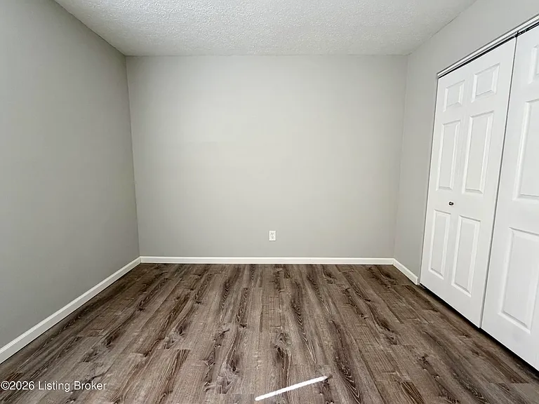 1922 Silver St #4 — Photo 8