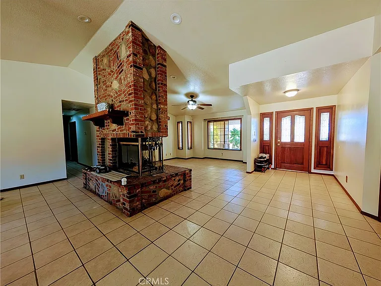 2828 W Avenue O8 — Photo 9