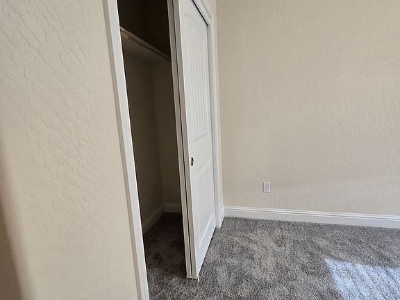 4th image of 2365 W Mallard Ln