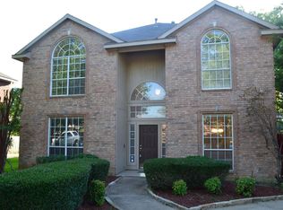 2815 Baze Rd, Euless, TX 76039