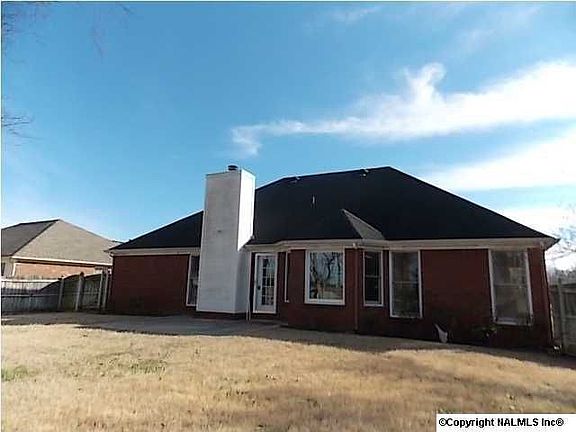 3rd image of 144 Medicine Bend Dr