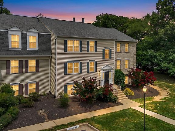 2nd image of 2772 Marsala Ct
