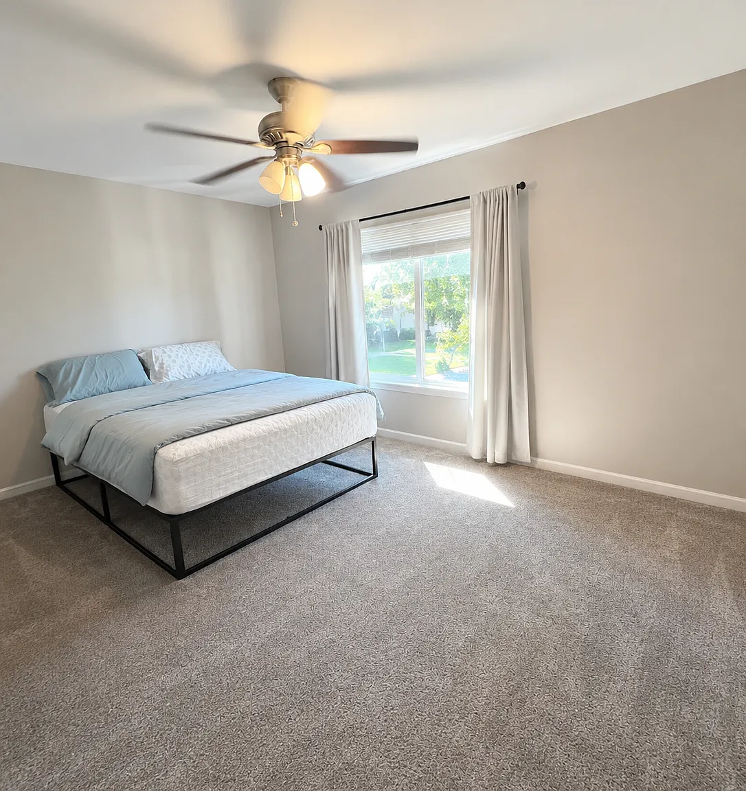 3 bed, 1.5 bath, 1120 sqft, $3,295 — Photo 4