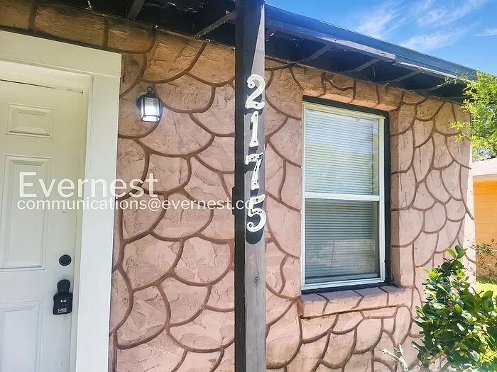 2175 W 16th St — Photo 2