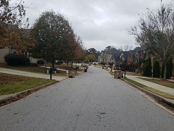 4th image of 1560 Horseshoe Creek Ln