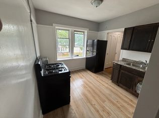 9000 S Dauphin Ave #2, Chicago, IL 60619