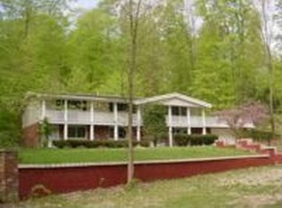 2330 Erickson Rd, Boyne City, MI 49712