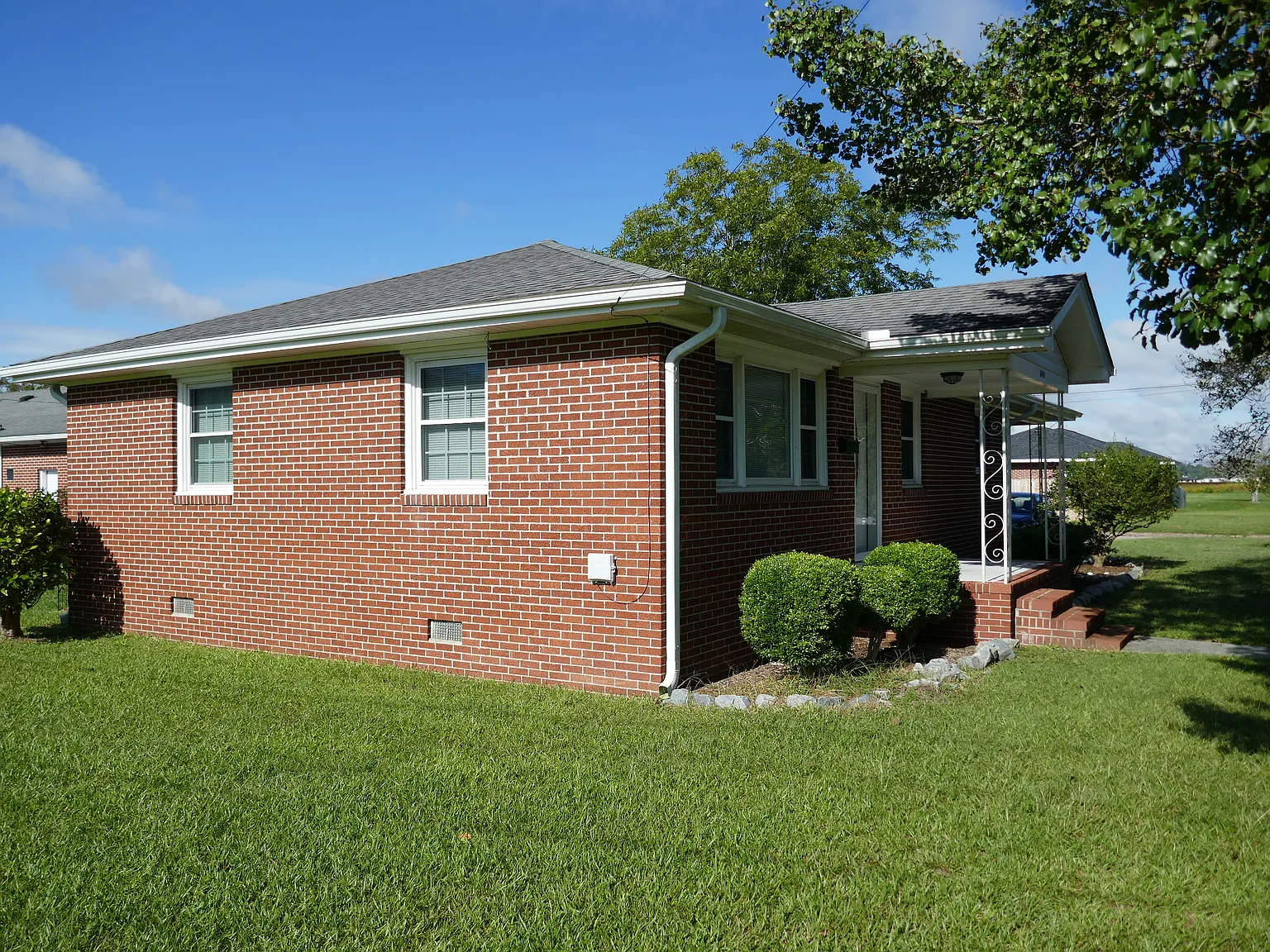805 Grubb Street — Photo 3