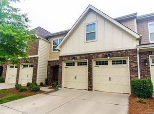 8512 Loxton Cres, Charlotte, NC 28214