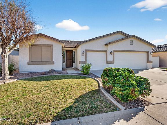 2nd image of 8217 W BLOOMFIELD Road