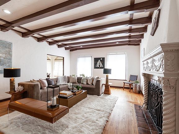 3rd image of 28 W 4th Ave APT 8