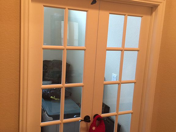 3rd image of 3426 Hawthorn Ln