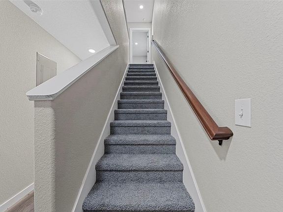 2nd image of 2020 Bagby Ave #A