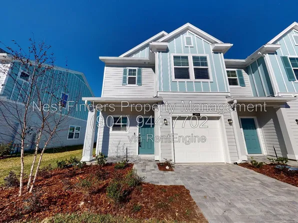 369 Boracay Cir, Saint Johns, FL 32259