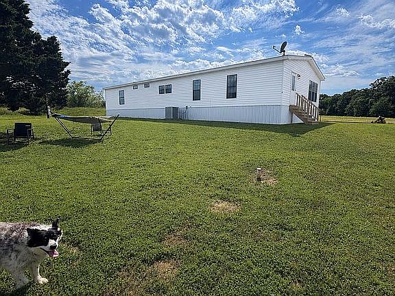 3rd image of 5172 S Sawmill Rd