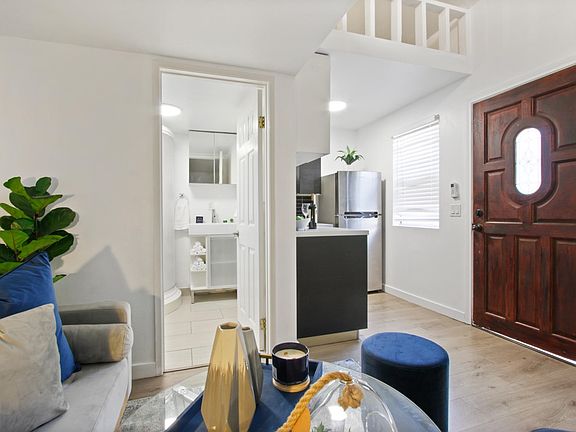 3rd image of 14133 Tiara St House G