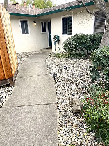 1409 Village Ct Photo 1