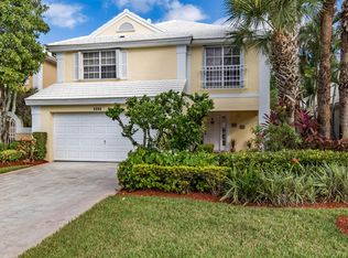 9317 Heathridge Dr, West Palm Beach, FL 33411