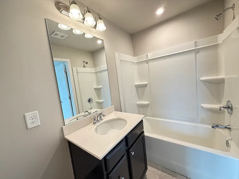 2838 Village Park Bnd — Photo 36