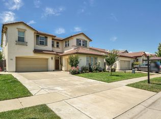 10290 Gilliam Dr, Elk Grove, CA 95757