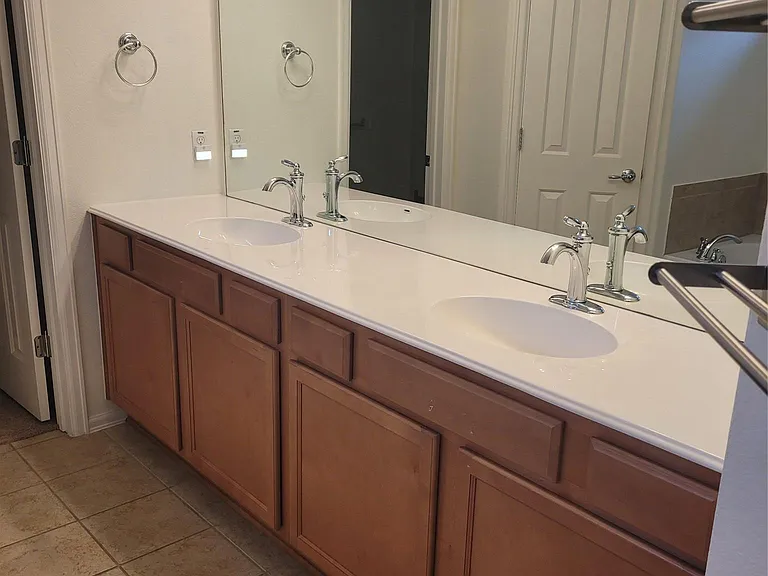 433 Moorhen Cv — Photo 18
