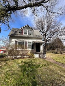 329 Goetz Ave, Saint Louis, MO, 63125