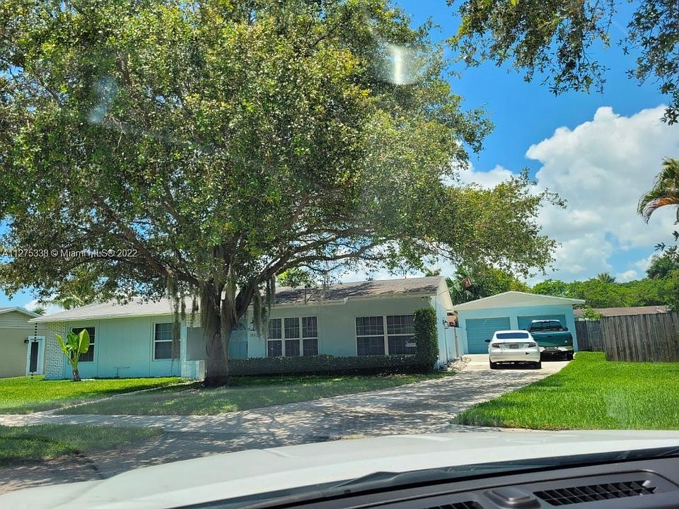1st image of 18432 SW 92nd Ct