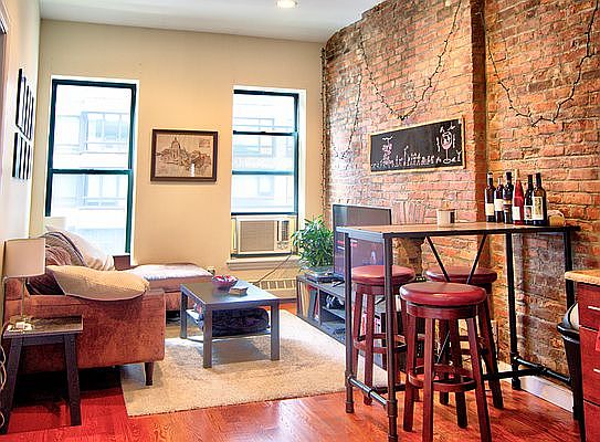 1st image of 573 Vanderbilt Ave APT 2