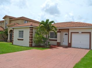 16286 SW 95th Ln, Miami, FL 33196