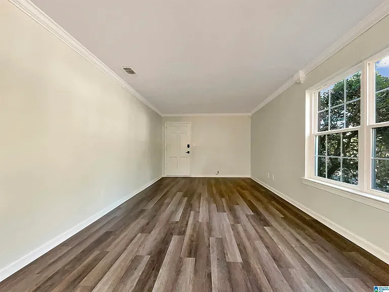 2052 Montreat Cir #2052 — Photo 9