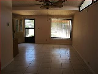 1st image of 1400 Chiplay Dr