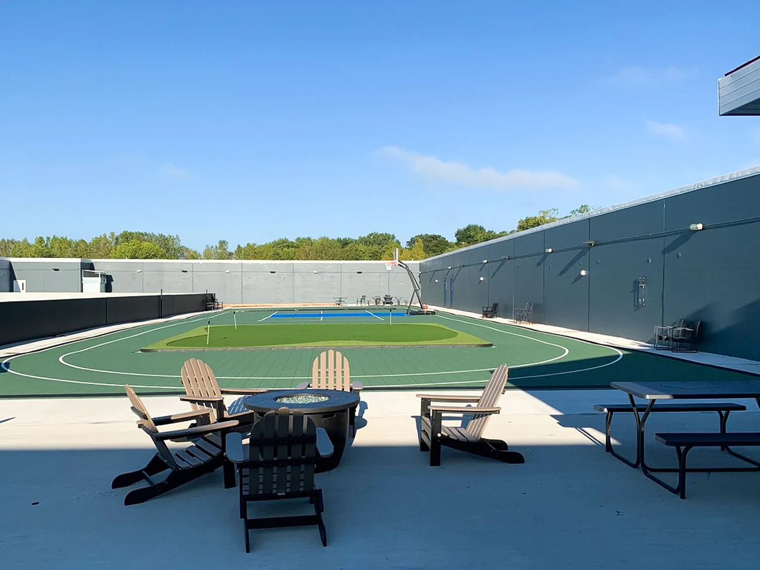 Cottage Grove Commons: Gaston — Photo 4